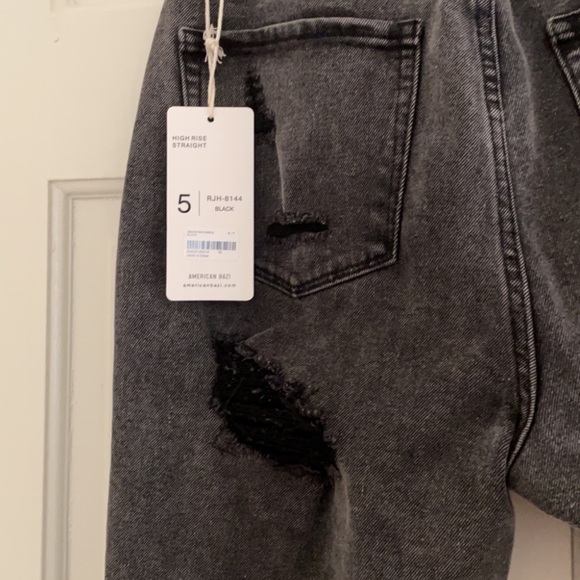 NWT High Rise Straight Black Jeans Forever 21 - Picture 7 of 8